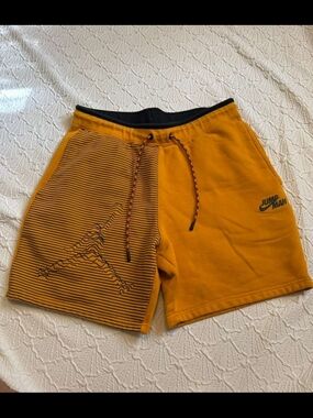 Jump Men's Mustard Yellow Striped Graphic Athletic Shorts